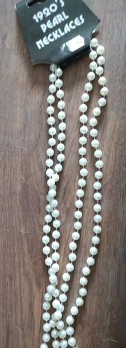 String pearl charlston - of,