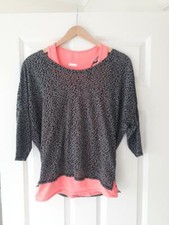 M&S Collection Wellbeing - 2 fitness tops in 1 - Neon Pink/Animal Print - Size 6