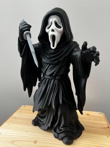 Ghostface horror fan - –,