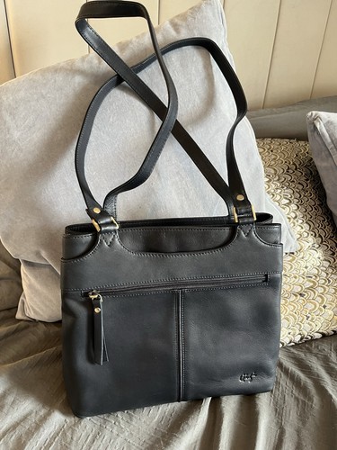 New navy gigi - new, soft