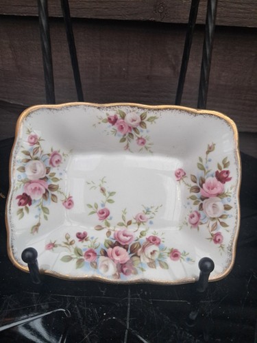 Vintage royal albert fone - vintage,