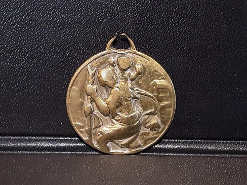 Old olympic gold medal - old,