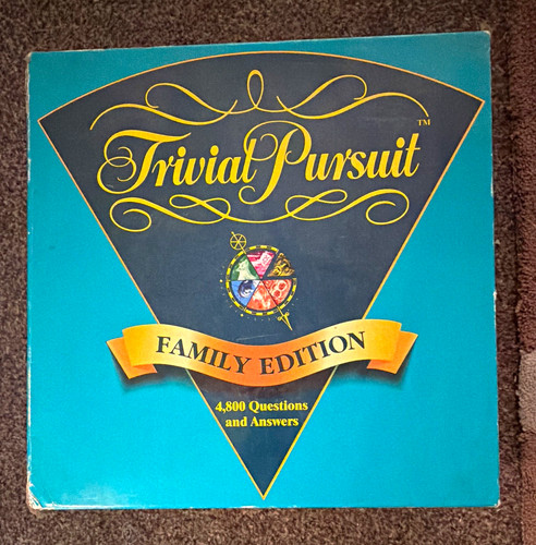 Parker trivial pursuit - trivial, family