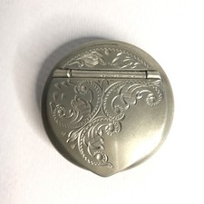 Vintage Edwin Blyde Sheffield Pewter Snuff / Pill Box Hinged Lid Decorative