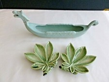 2 Wade small leaf shaped dish