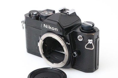Nikon body black - fm,