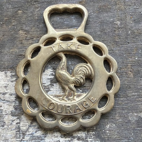 Vintage courage brewery horse - courage,