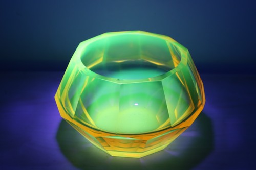 Art deco 1930s - 1930s, uranium