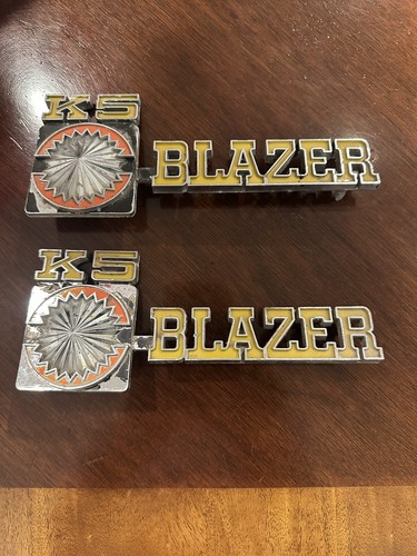 Pair chevrolet k5 blazer - of,
