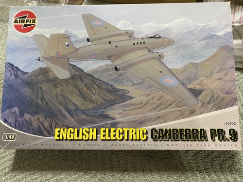 English electric canberra - english,