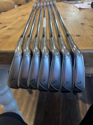 Taylormade r11 iron - set, 4-pw