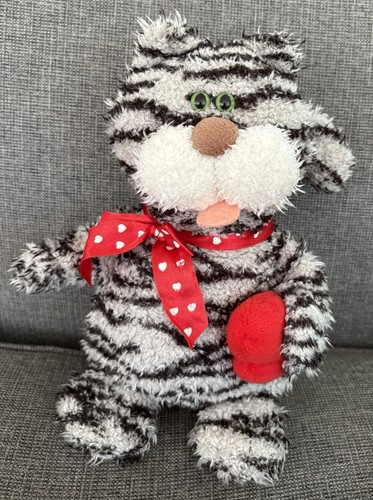 Black white striped cat - white,
