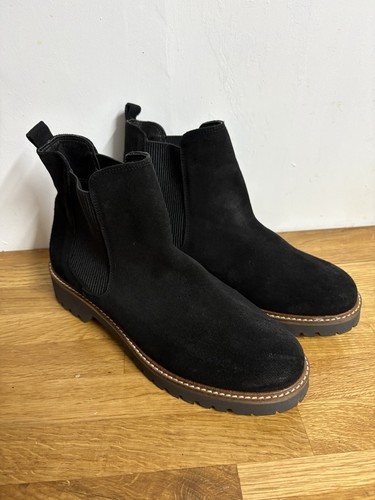 Red dead rita black - rita,