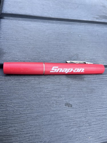 Snap penlight torch in - on,