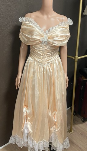 1980 zum - 1980’s, peach