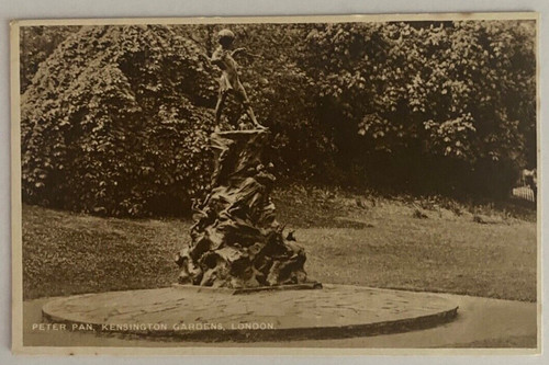 Peter pan statue - peter, kensington