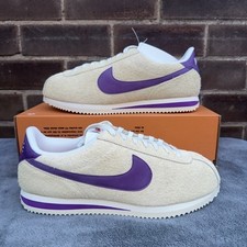 UK 8 EUR 42.5 ~  Nike Cortez