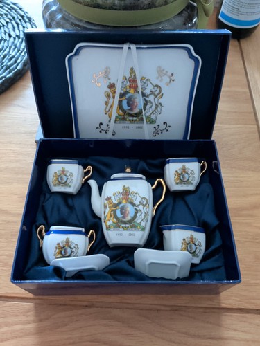 Rare qeii golden jubilee - rare,