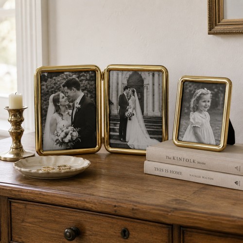 Vintage brass frame - brass, hinged