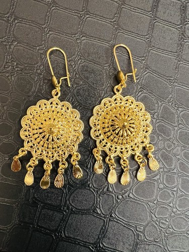24k gold plated asian - gold,