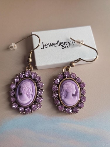 Jewellery portal lilac cameo - lilac,