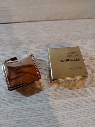 Hourglass ambient lighting - ambient,