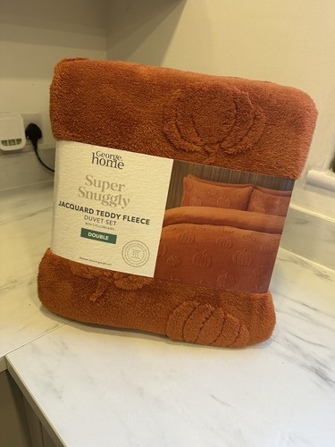 George home super snuggly - george,