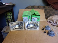 HEADLIGHTS FOR TOYOTA CELICA 08/1979-07/1981 H1 BULB TYPE HI BEAM VALEO 082398