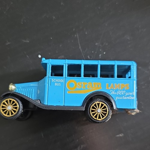 Corgi bedford bus - corgi,