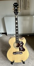 Mint Epiphone EJ200 SCE/N