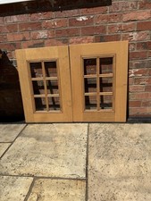 PAIR OF KITCHEN DOORS SOLID PIPPY OAK 500 X 720 GLASS STOCK DZ526