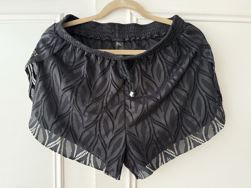 Black lace summer shorts - black,
