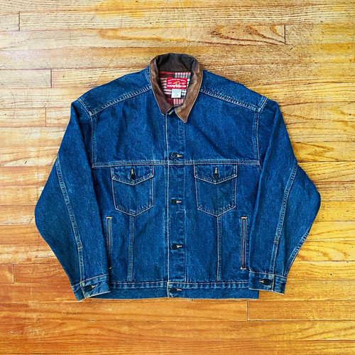 Vtg marlboro country - country, store