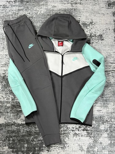 Nike tech fleece tracksuit - fleece,