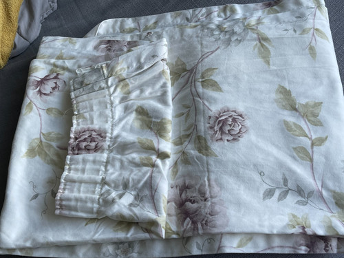 Dorma floral design used