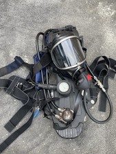 Drager Pss90 Scba Fire Brigade Breathing Apparatus Panorama Nova Rubber Mask