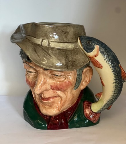 Royal doulton large - royal, character