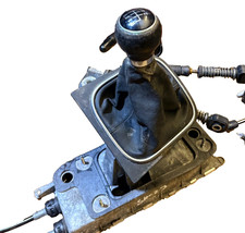 Volkswagen Golf MK5 MK6 Speed Gear Knob and Lever 1K0711113BK