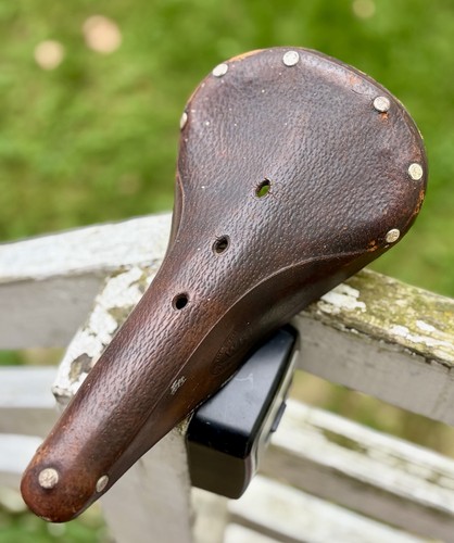 Wrights leather saddle - wrights,