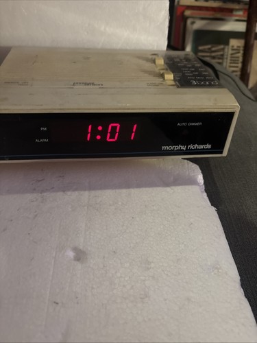 Radio alarm clock morphy - alarm,