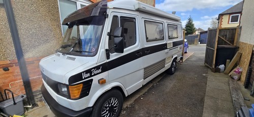 Mercedes 310 2 - 2.9, berth