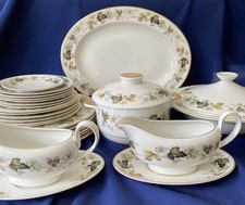 Royal Doulton Larchmont Dinner