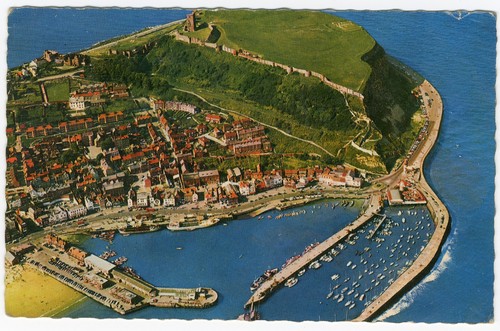 Scarborough harbour and castle - harbour,