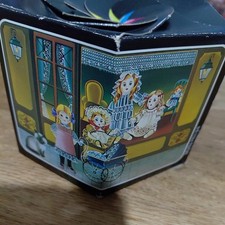 Heye Jigsaw Puzzle Dolls 135