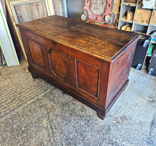 Very old oak mulechest - oak, mulechest/coffer