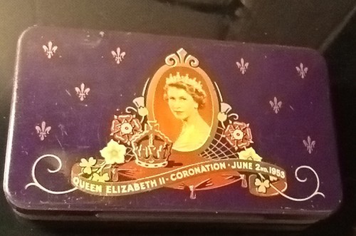 Vintage queen elizabeth - vintage,