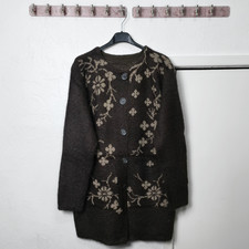 DOB4 - Women’s Floral Knit