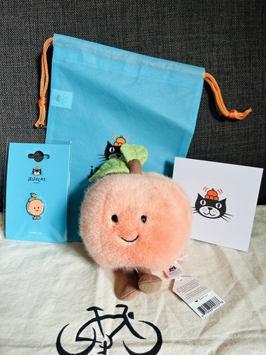 Jellycat amuseables peach - jellycat,