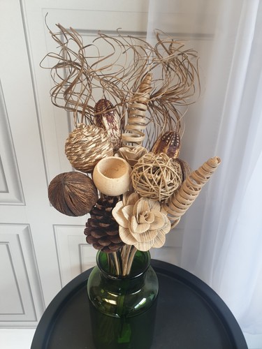 Hand tied bouquet - of, exotic