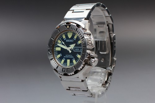 Near mint black - black, monster